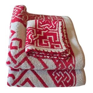 Montgomery Ward Style House Vintage Red White Geometric Towel Set 3pc 1960s/70s